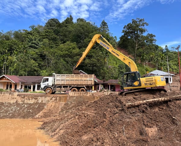 Para Petani Di Batang Anai Sambut Gembira Lahan Pertanian  Dan Irigasi Berhasil Di Pulihkan