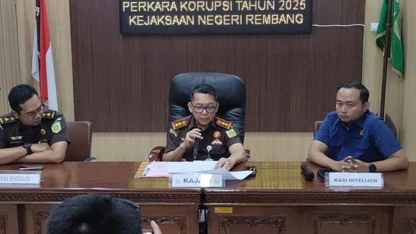 Kejari Rembang Tetapkan Pejabat Dindikpora sebagai Tersangka Kasus Korupsi Pengadaan TIK