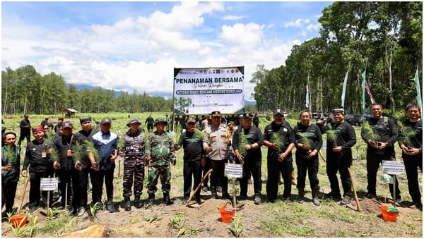 Banyuwangi Tanam Ratusan Ribu Pohon, Cegah Bencana Hidrometeorologi