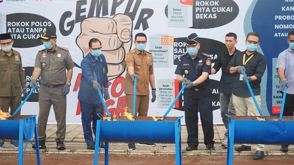 Rokok Ilegal di Lumajang Dimusnahkan Secara Terukur