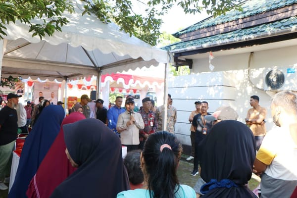 Stabilkan Harga Jelang Nataru, Pemkot Pontianak Salurkan 3.500 Paket Sembako Murah