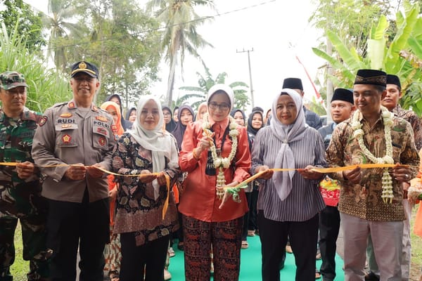 Warga Desa Krasak Lumajang Nikmati Jalan Memadai Usai Puluhan Tahun Menyusuri Jalan Berlumpur