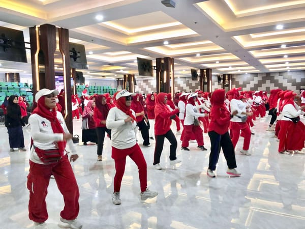 FOKBI Kalbar Ajak Warga Hidup Sehat Lewat Senam Budaya