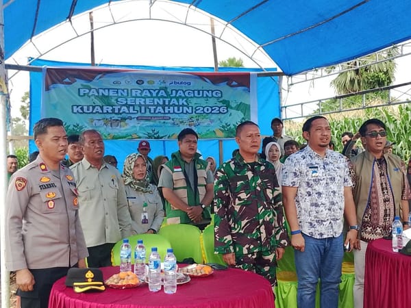 Dan Ramil 1425-03 Tamalatea Ikuti Vidcon Panen Raya Jagung Serentak Bersama Kapolri