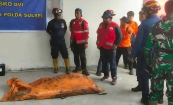 Tim SAR Temukan Satu Korban Pesawat ATR PK - THT 42-500 yang Dinyatakan Hilang Kontak