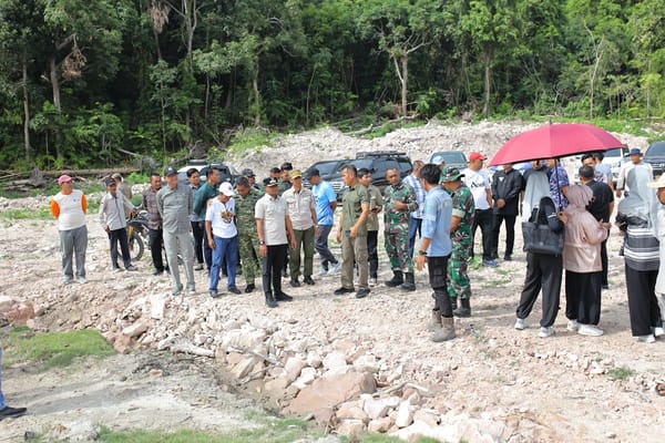Bupati Bone Cek Lokasi Pelabuhan Peti Kemas Tonra, Siap Dongkrak Ekonomi Daerah