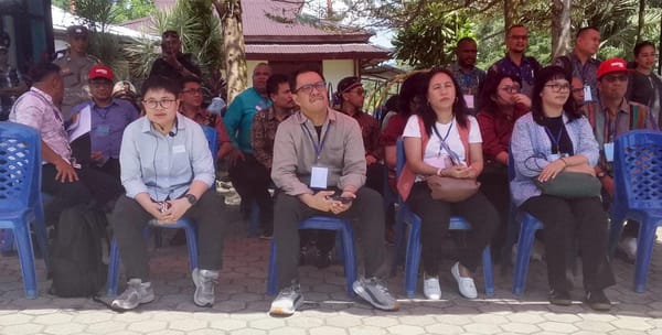 Belajar Kebijakan Publik dari Desa, Peserta Kursus Australia House Datangi Hunuth