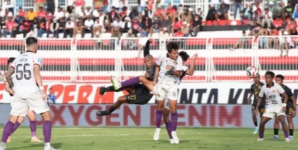 Malut United Raih Tiga Poin Setelah Menang 4 - 0 Atas Persik Kediri di Gelora Kie Raha Ternate