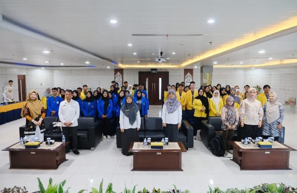 Kanwil DJP Kalselteng Kukuhkan Relawan Pajak Sekaligus Bekali Dengan Ilmu Perpajakan