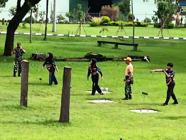 Perkuat Soliditas Kepemimpinan, Ketua ORMAWA UIN Malang Ikuti Outbound di Pusdik Arhanud Batu