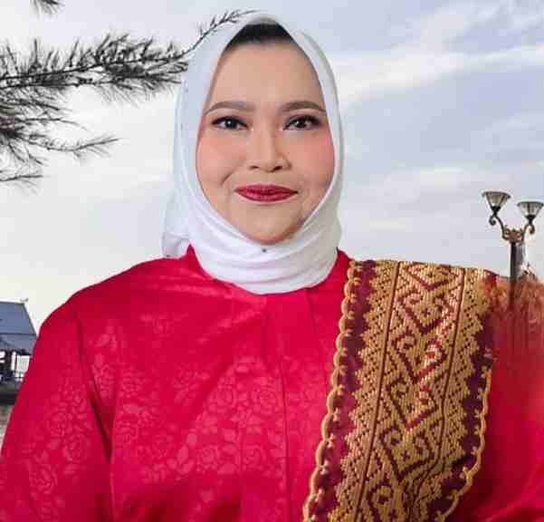 Bupati Bengkalis  Serahkan 3700 SK PPPK Paruh Waktu, Tegaskan Disiplin, Integritas dan Evaluasi Kinerja Triwulan