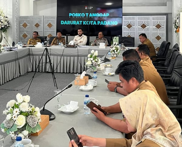 Paparkan Dampak Masif Bencana di Kota Padang, Fadly Amran Tegaskan Komitmen untuk Percepatan Validasi Data