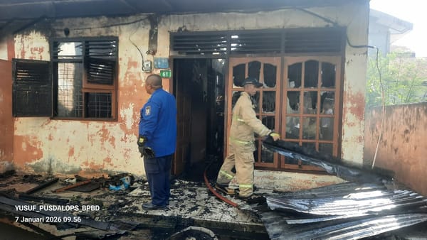 Kebakaran Hanguskan Tiga unit Rumah Kopel Permanen di Gampong Neusu Jaya