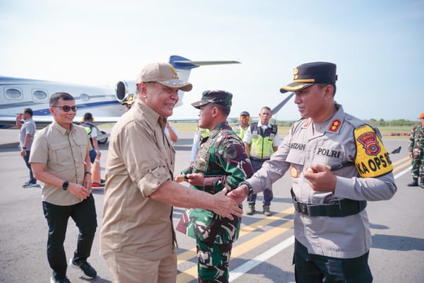 Disambut Kapolda Aceh, Menko Polkam Kunker ke Lokasi Huntara di Aceh Utara