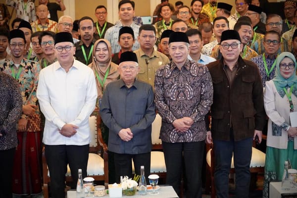 Rossan Roeslani dan Ferry Juliantono Terpilih Menjadi Pimpinan Masyarakat Ekonomi Syariah