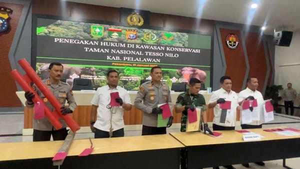 Tiga Orang Penjual Lahan TNTN dan Enam Orang Perusak Tenda Satgas Resmi Ditahan