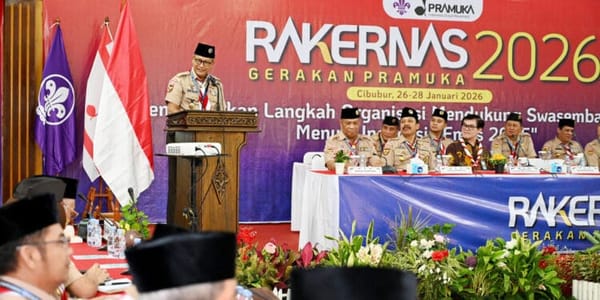 Gerakan Pramuka tetap menjadi wahana pendidikan yang menitikberatkan pembentukan karakter.