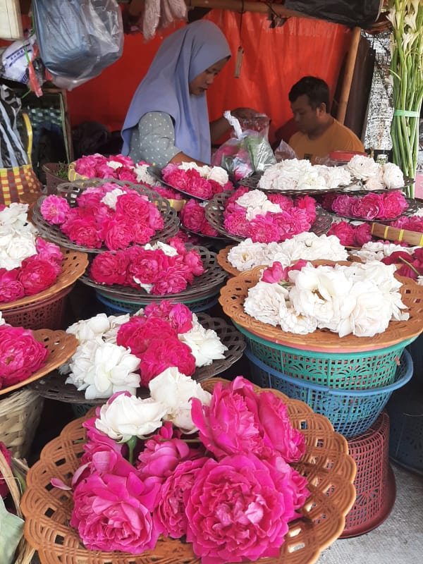 Bulan Ruwah, Harga Bunga Tabur Di Solo Melambung