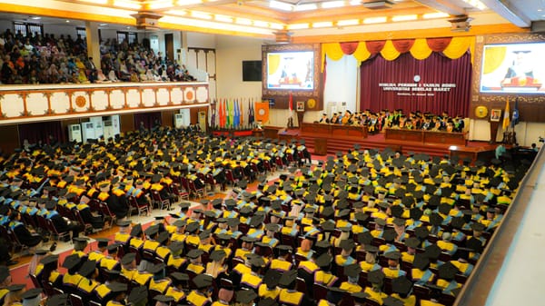 Rektor UNS : Berkomitmen Hasilkan Lulusan Berkarakter, Memiliki Kepekaan Sosial