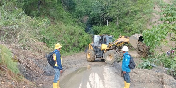 Dorong Pemulihan Ekonomi dan Serap Tenaga Kerja Lokal Kementerian PU  Gunakan Program Padat Karya.