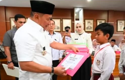 Rapat Evaluasi 2025 dan Raker 2026, Bukittinggi Kembali Berlakukan Sekolah 6 Hari