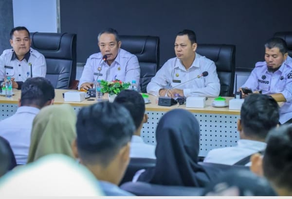 PJ.Sektetaris Daerah Kota Pekanbaru,Ingot Ahmad Hutasuhut Pimpin Rapat Koordinas Lintas Perangkat Darah.