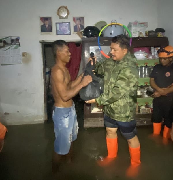 Tim Reaksi Cepat BPBD Jember Dan Relawan Brandal Alas Sinergi Menghadapi Bencana Banjir