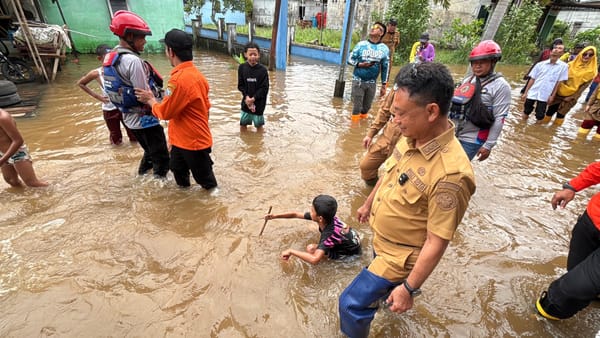 Pemkot Pontianak Pantau Banjir Rob, Ketinggian Air Capai Dua Meter