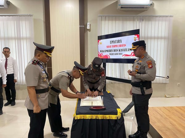 Sertijab Wakapolres dan Kasat Lantas Polres Kubu Raya