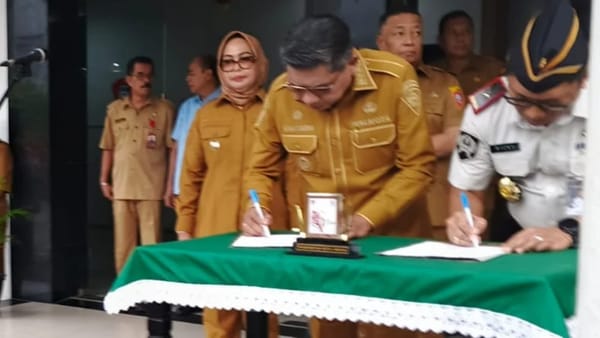 Wali Kota Ambon Percepat Mutasi dan Promosi Jabatan Strategis
