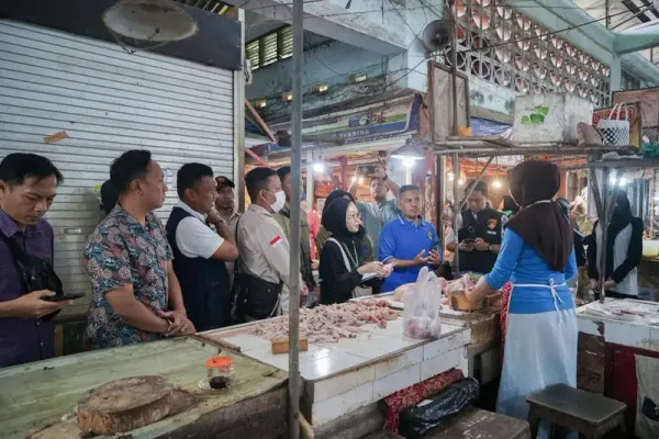 Satgas Saber Pangan Jember Temukan Harga Bahan Pokok Melonjak di Pasar Tanjung