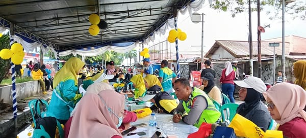 Senam Sehat D’Aero Komunitas dan Pemeriksaan Kesehatan Gratis Warnai CFD Salero Ternate