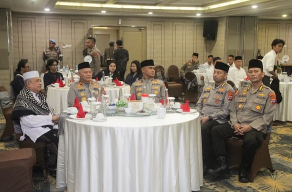 Kapolda Kalsel Ajak Mahasiswa Jaga Kondusivitas Melalui Buka Puasa Bersama OKP Cipayung Plus Kalsel