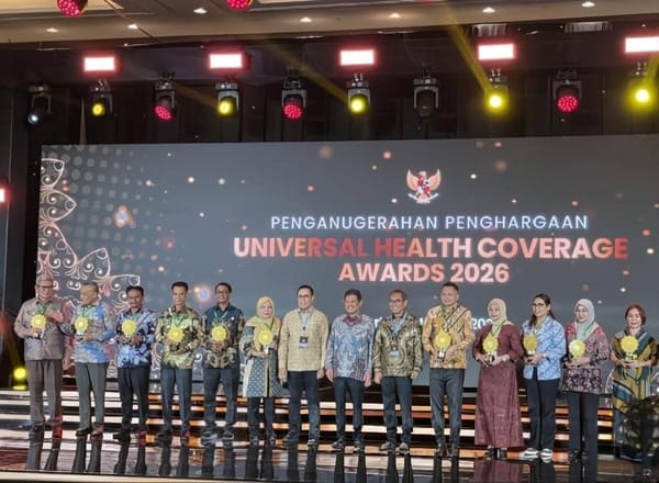 Layanan Kesehatan Semakin Merata, Kota Padang Raih UHC Award 2026 Kategori Pratama