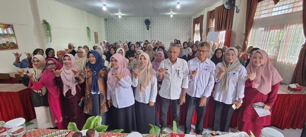 Reses ke Daerah Pemilihan, Hj. Yessi Endriani.,SM.RO Tekankan Cegah Kekerasan Seksual Bukittinggi Lewat Keluarga