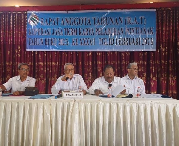 Bertahan dan Beradaptasi, Koperasi TKBM Pontianak Menjaga Asa Pekerja Pelabuhan