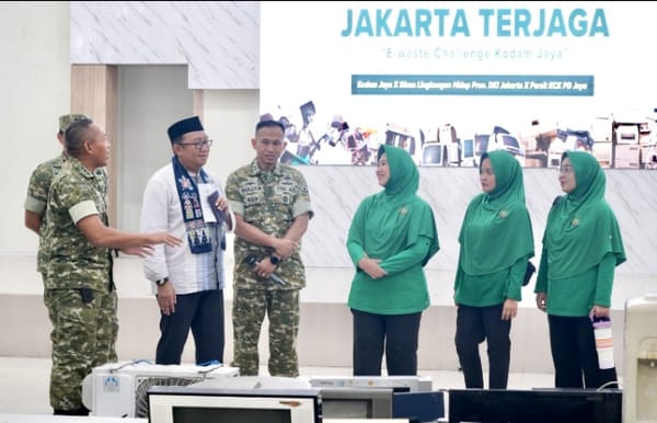 Kodam Jaya dan Dinas Lingkungan Hidup DKI ( DLH) Kelola 5,5 Ton Limbah Elektronik