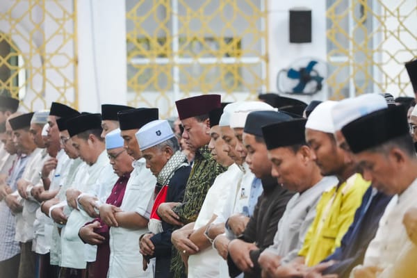 Bupati Kuansing Ajak ASN dan PPPK Jadikan Ramadhan sebagai Madrasah Kejujuran Pembinaan Diri