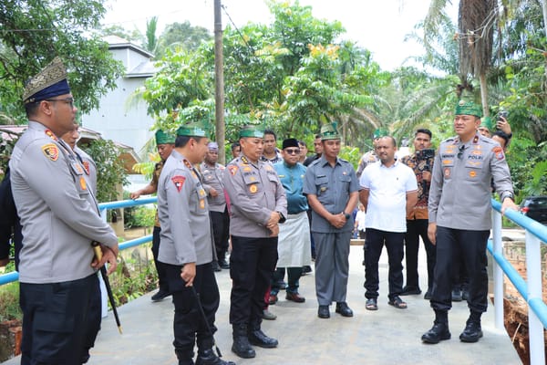 Kapolda Riau Tinjau Pembangunan Strategis  dan Jembatan Merah Putih Presisi di Kampar