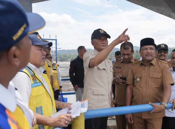 Menteri Dody Pastikan Air Irigasi Bendung Pante Lhong  Mengalir ke Sawah Setelah Ramadan