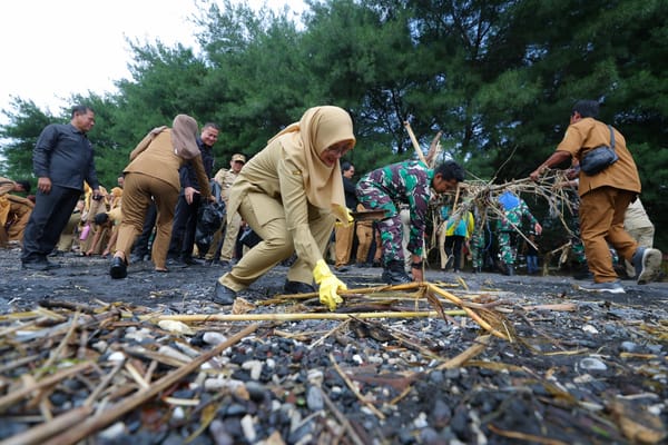 Bupati Banyuwangi Wujudkan Banyuwangi ASRI Bersama Seluruh Elemen Masyarakat
