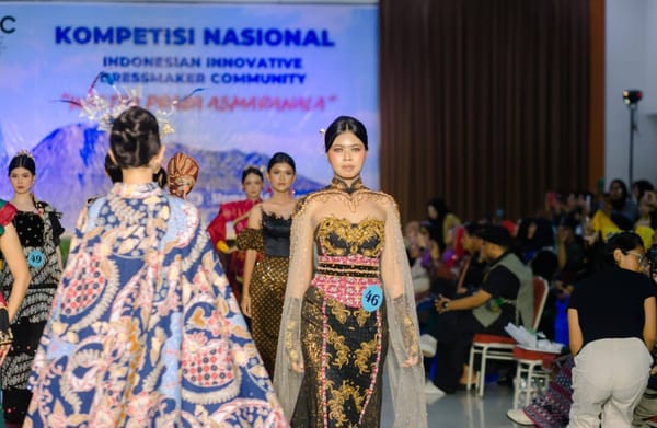 Karakter Reog Ponorogo Raih Best Garniture pada Kompetisi  FSN 2026