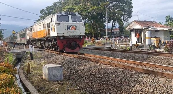 H+2 Lebaran, Mobilitas Penumpang KA di Daop 5 Purwokerto Capai Puncak