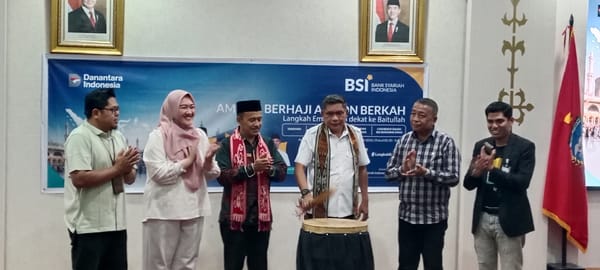 Wali Kota Ambon Ajak Warga Rencanakan Haji Sejak Dini