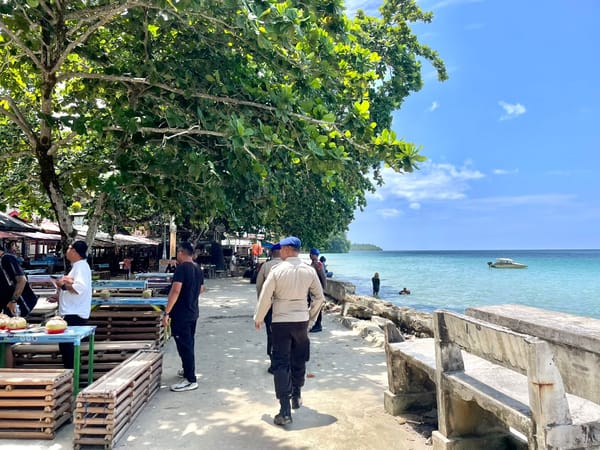 Operasi Ketupat Salawaku 2026 Polairud Polda Maluku Patroli Objek Wisata Pantai
