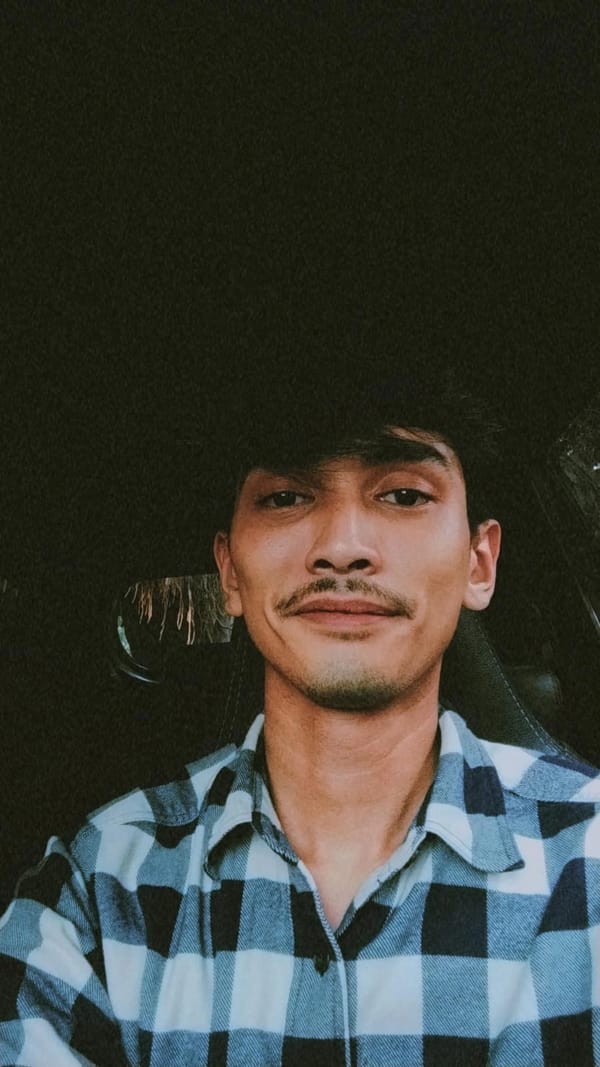 "BBM Tidak Naik, Sopir Taksi Listrik Bersyukur, Untung Lebih Terasa"