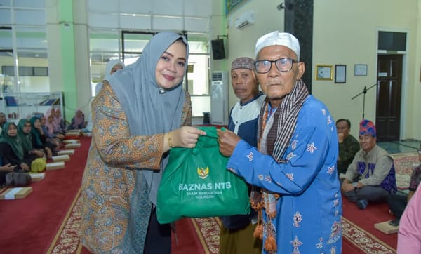 Wagub NTB: Ramadan Harus Membawa Kebaikan bagi Sesama