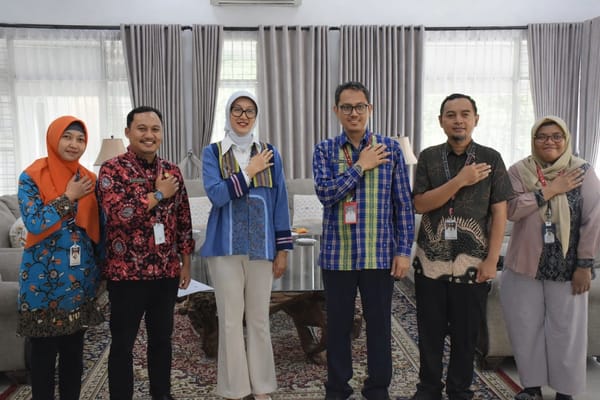 Wastra NTB Menuju Panggung Dunia, Bunda Sinta Dukung Pameran di Australia