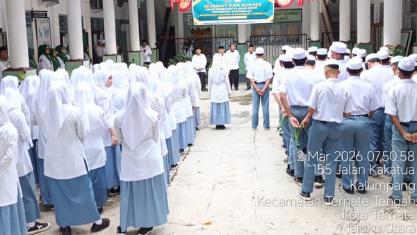 Siswa Kelas XII Madrasah Aliyah Alkhairaat Ternate Ikut Ujian Madrasah