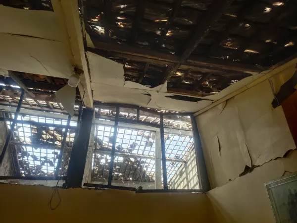 Sebuah Ledakan di Dalam Rumah Sebabkan Seorang Anak Meninggal